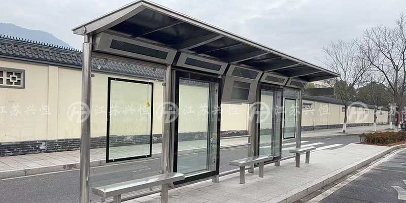 江蘇興恒無錫不銹鋼候車亭安裝圓滿落幕